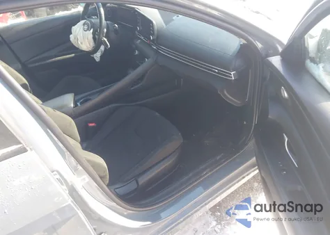 2021 Hyundai Elantra Sel z USA, uszkodzony, nr VIN KMHLS4AG5MU211814